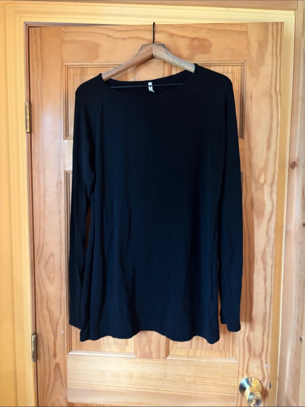 Halara Black Long-Sleeve Women's Tunic Top
